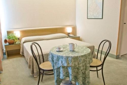 Hotel Thema 로카 산 지오반니 외부 사진